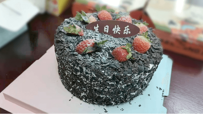 金環(huán)電器員工生日會(huì)  美食歡聚暖意滿(mǎn)滿(mǎn)