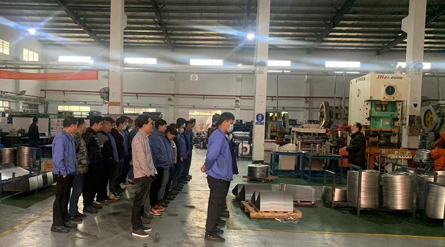 意氣奮發！金環電器沖壓車間組織人員開展例行早會